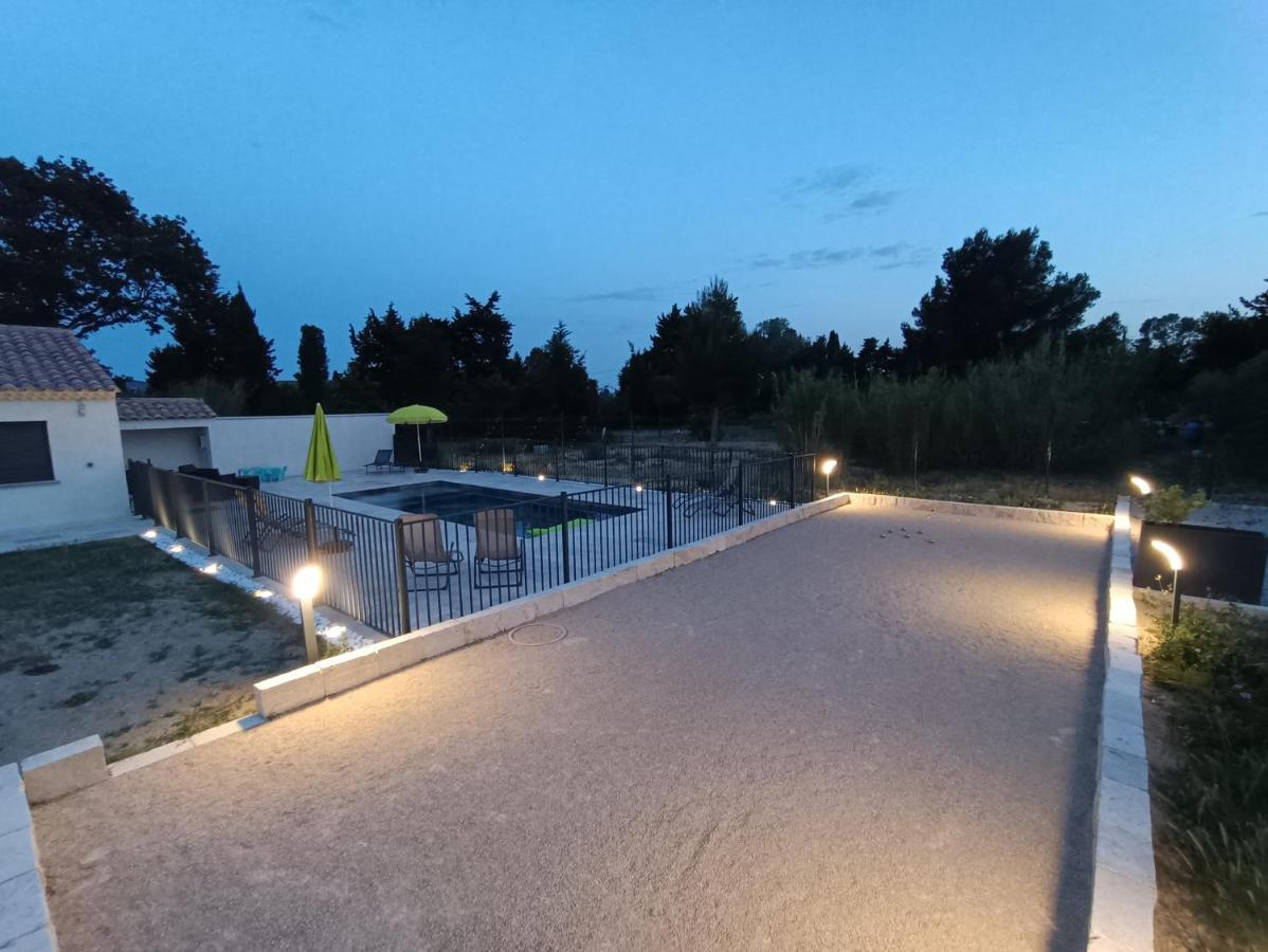 Maison Independante Avec Piscine, 10Min Avignon Pujaut エクステリア 写真