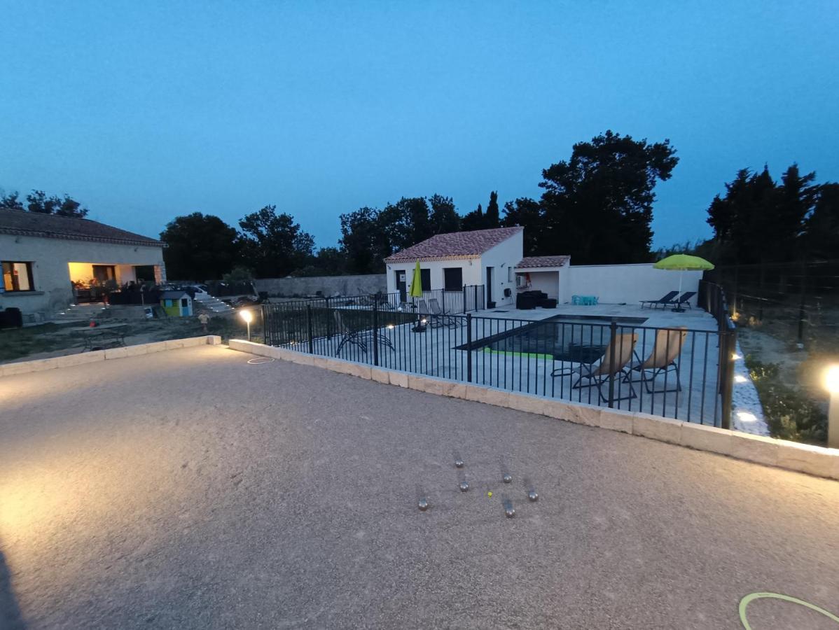 Maison Independante Avec Piscine, 10Min Avignon Pujaut エクステリア 写真